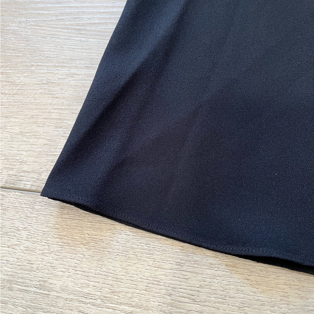 THEORY a-line v-neck black sleeveless blouse in Rosalina crepe size XS - Picture 10 of 13